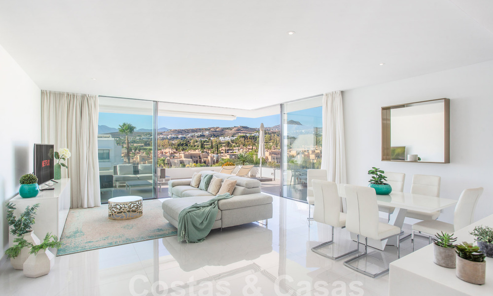 Modern 3 bedroom apartment with spacious terraces for sale on the New Golden Mile between Marbella and Estepona 62492