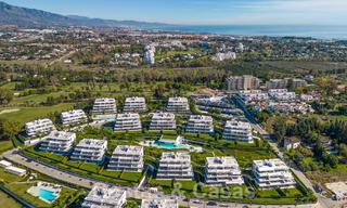 Modern 3 bedroom apartment with spacious terraces for sale on the New Golden Mile between Marbella and Estepona 62503 