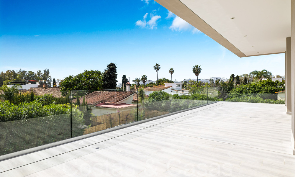 Ready to move in, new, modern villa for sale just steps from the beach and all amenities in San Pedro, Marbella 66986