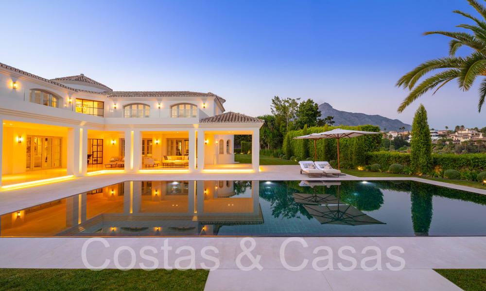 Stunning luxury villa with modern Mediterranean architectural style for sale, first line golf in Nueva Andalucia, Marbella 64525
