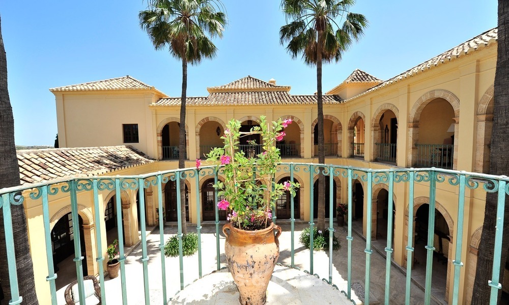 Villa - country estate for sale, Marbella - Estepona 906