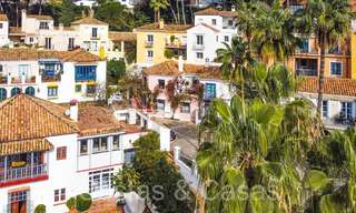 Picturesque townhouse with sea views and independent studio for sale in a gated community the hills of Marbella - Benahavis 65972 