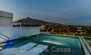 Ultra luxurious penthouse with private pool for sale in the centre of Marbella's Golden Mile 66132 