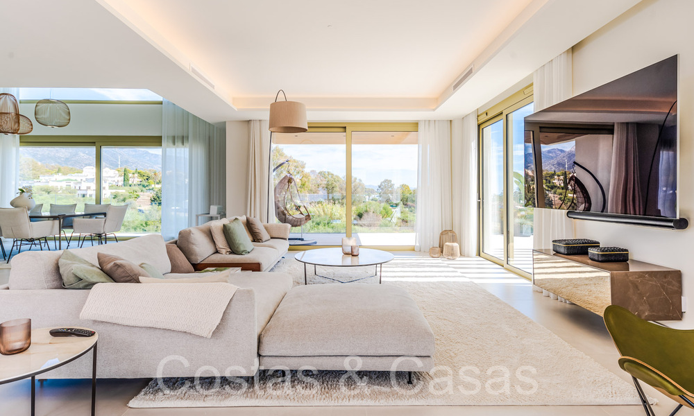 Ultra luxurious penthouse with private pool for sale in the centre of Marbella's Golden Mile 66169