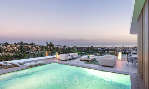 Modern, new semi-detached homes for sale in a boutique complex, on the New Golden Mile between Marbella and Estepona 66245