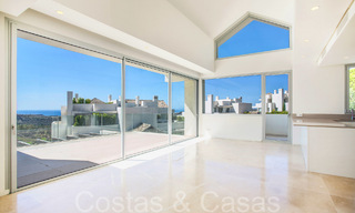 Ready to move in, brand new 3 bedroom penthouse for sale with sea views in a gated resort in Benahavis - Marbella 66210 