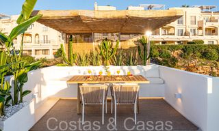 Ready to move in, contemporary duplex penthouse for sale in a gated community in La Quinta in Benahavis, Marbella 66846 