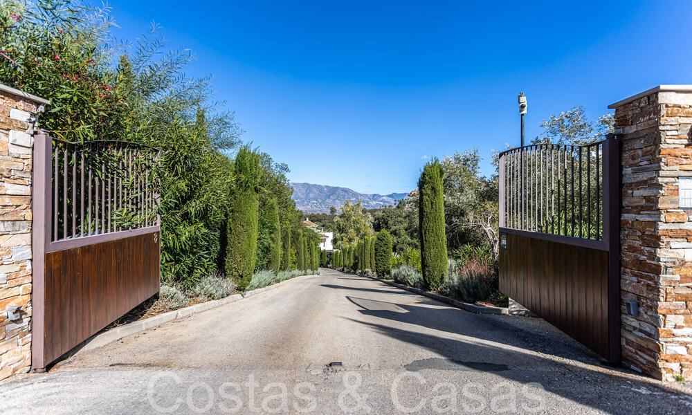 Modern Andalusian style duplex penthouse surrounded by nature in the hills of Marbella 66962