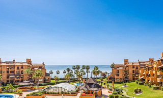 Luxurious renovated apartment for sale in a frontline beach complex with sea view on the New Golden Mile, Marbella - Estepona 67304 
