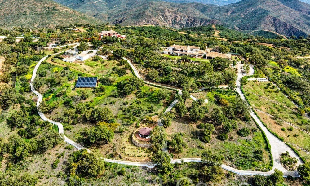 Magnificent Andalusian country estate for sale on an elevated plot of 5 hectares in the hills of East Marbella 67546