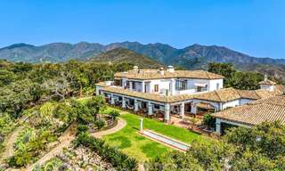 Magnificent Andalusian country estate for sale on an elevated plot of 5 hectares in the hills of East Marbella 67550 