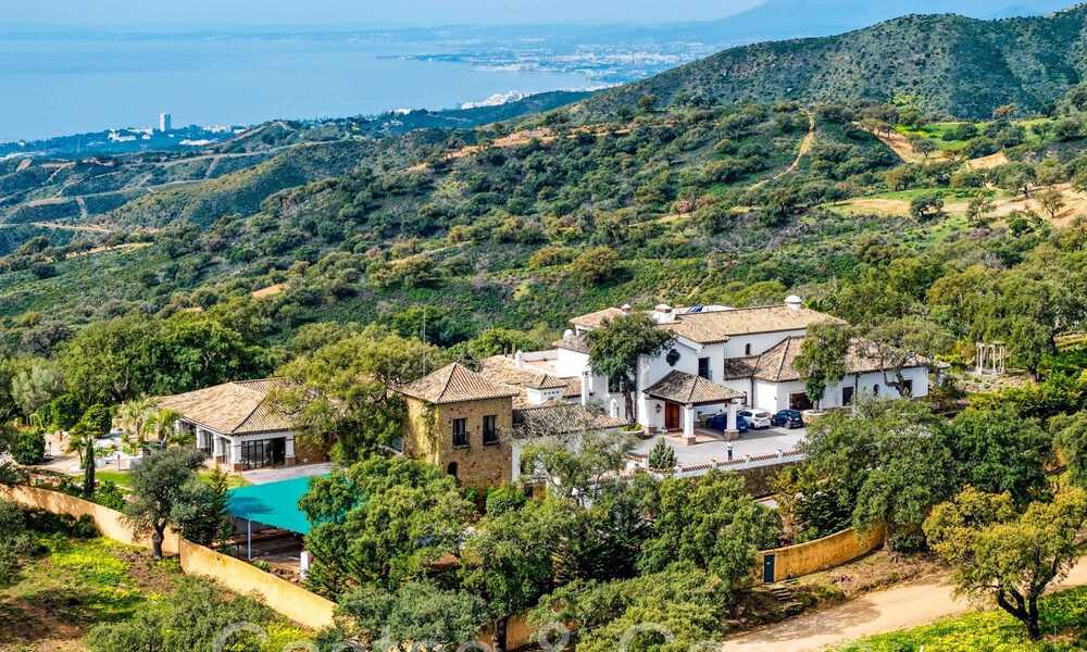 Magnificent Andalusian country estate for sale on an elevated plot of 5 hectares in the hills of East Marbella 67560