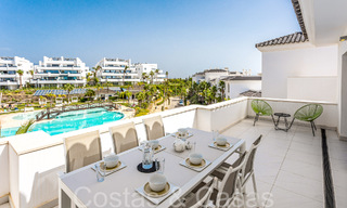 Ready to move in, spacious penthouse with panoramic sea views for sale in the hills of Estepona, close to the centre 67517 