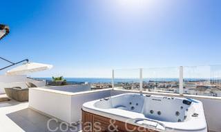 Ready to move in, spacious penthouse with panoramic sea views for sale in the hills of Estepona, close to the centre 67531 