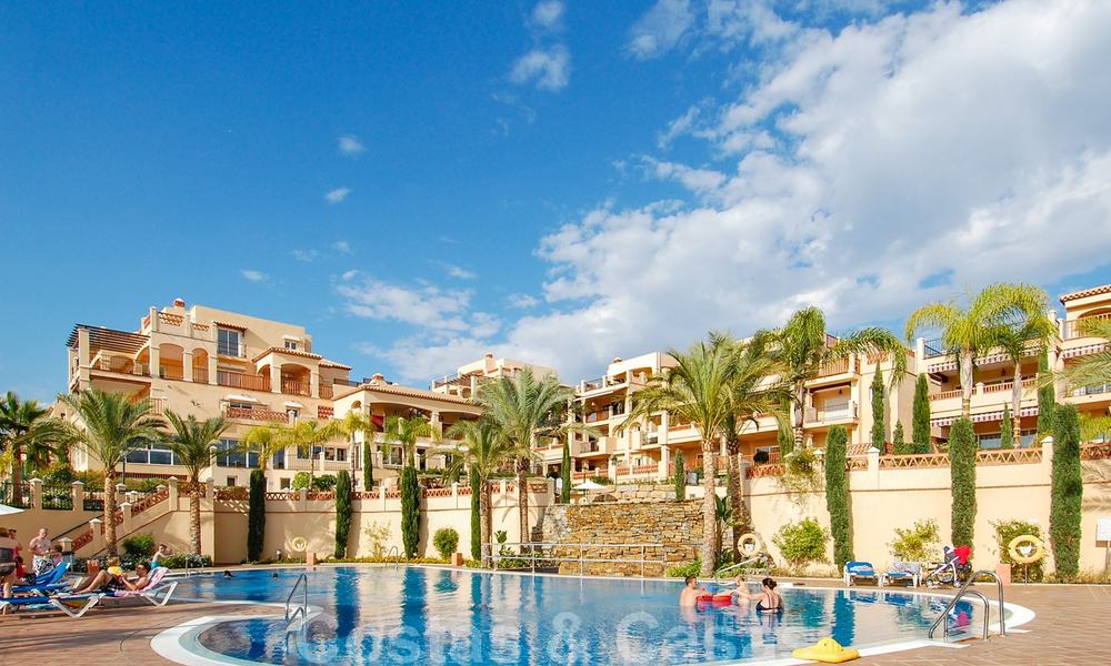 Luxury frontline golf apartments for sale, Marbella - Estepona 24294