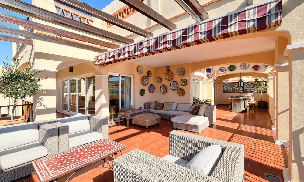 Luxury frontline golf apartments for sale, Marbella - Estepona 24315