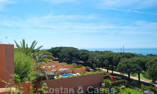 Frontline golf apartment with spectacular sea view for sale in Cabopino, Marbella - Costa del Sol 31608 