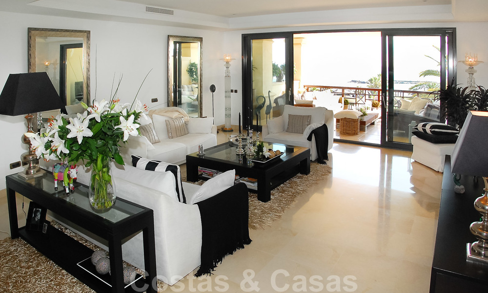 Laguna de Banus for sale: Apartments and Penthouses 22446