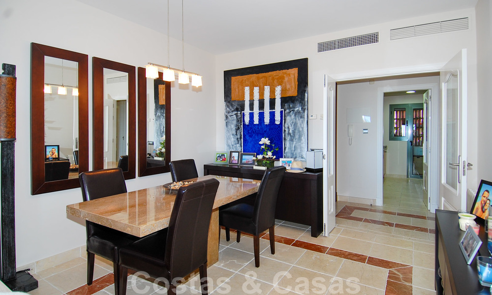 Luxury golf apartment for sale, golf resort, Marbella - Benahavis - Estepona 23505