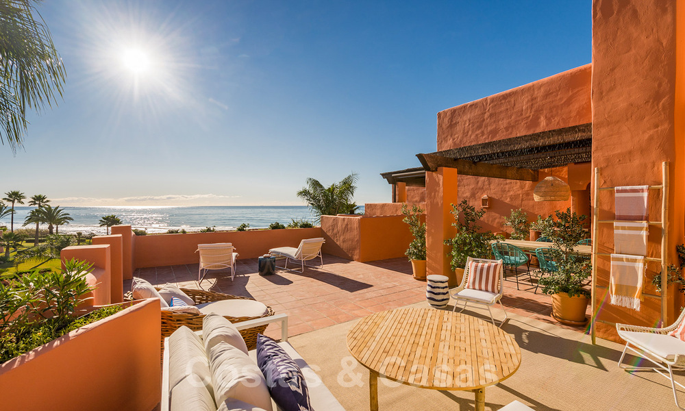 Beachfront luxury penthouses for sale in Marbella. Last unit, reduced to sell! 33874