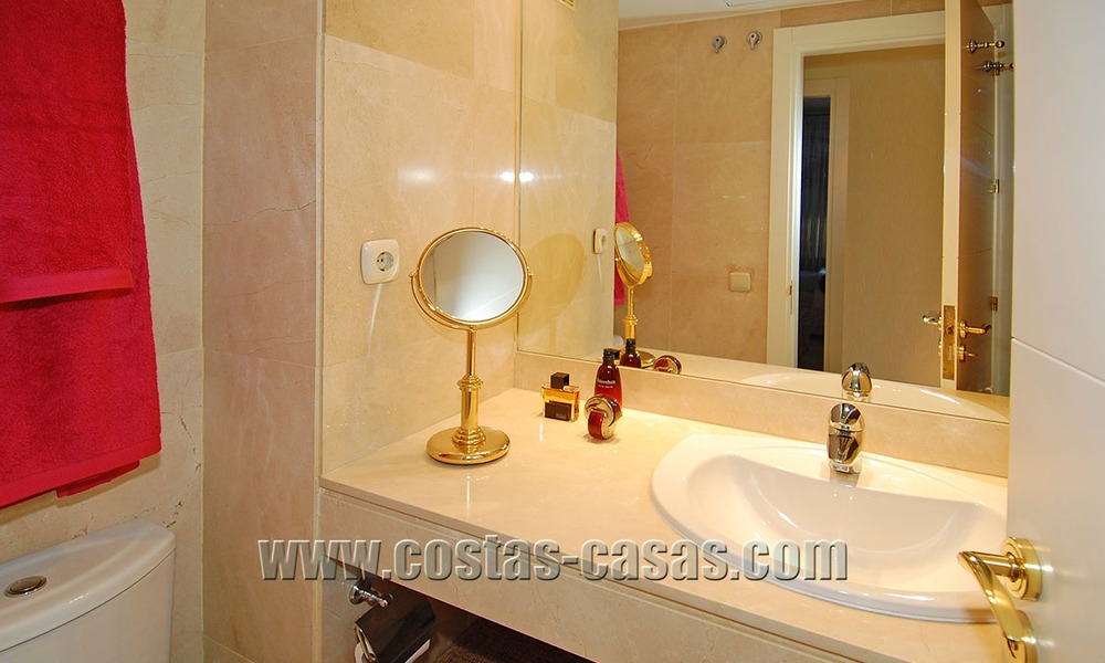 Luxury penthouse apartment for sale, beachfront complex, New Golden Mile, Marbella - Estepona 13150