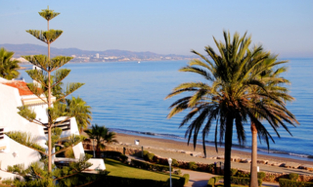 Beachfront townhouse for sale - Golden Mile - Marbella - Puerto Banus 0