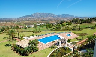 Bargain penthouse apartment for sale on Golf resort in Mijas, Costa del Sol 0
