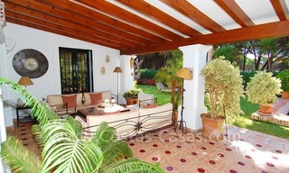 Beachside villa for sale on the New Golden Mile between Marbella and Estepona 17