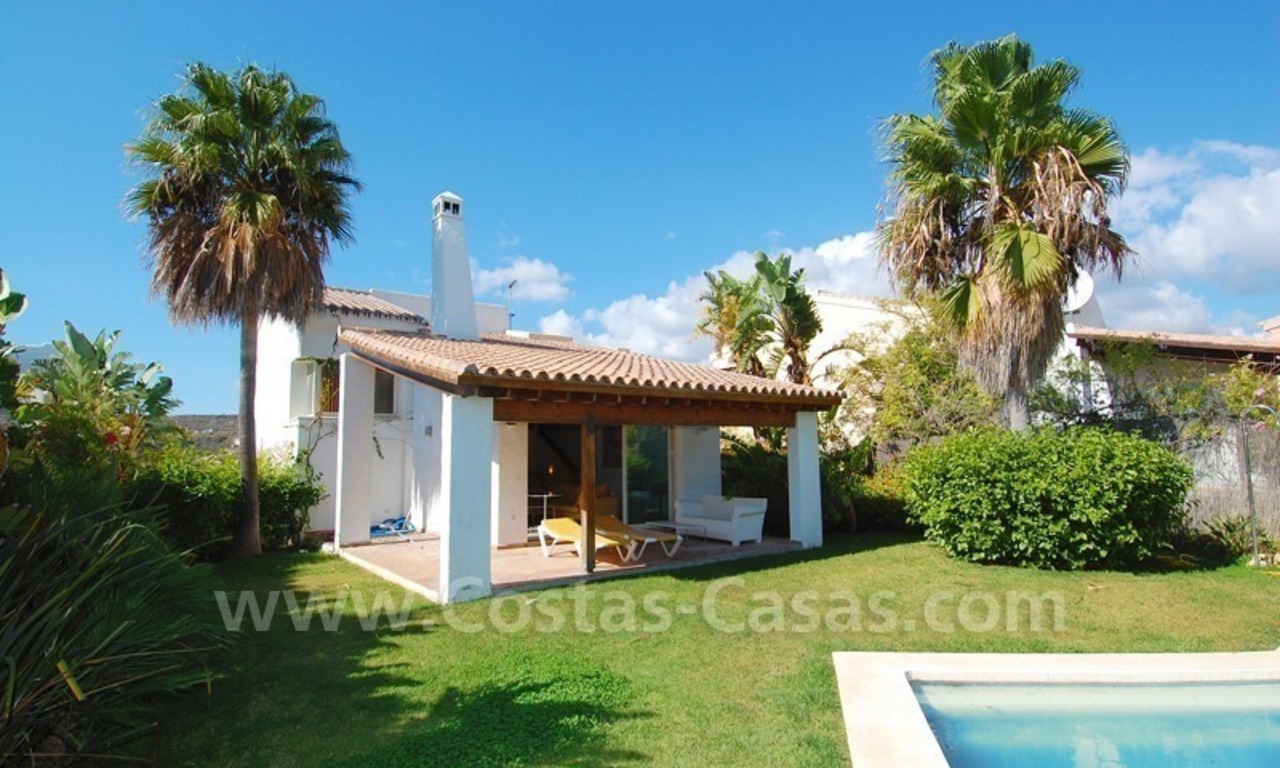 Bargain detached villa for sale in golf area of Marbella – Benahavis 5