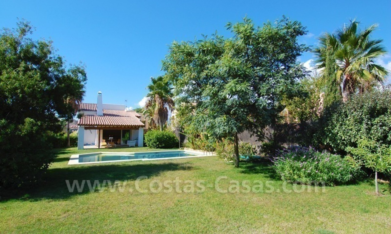 Bargain detached villa for sale in golf area of Marbella – Benahavis 7