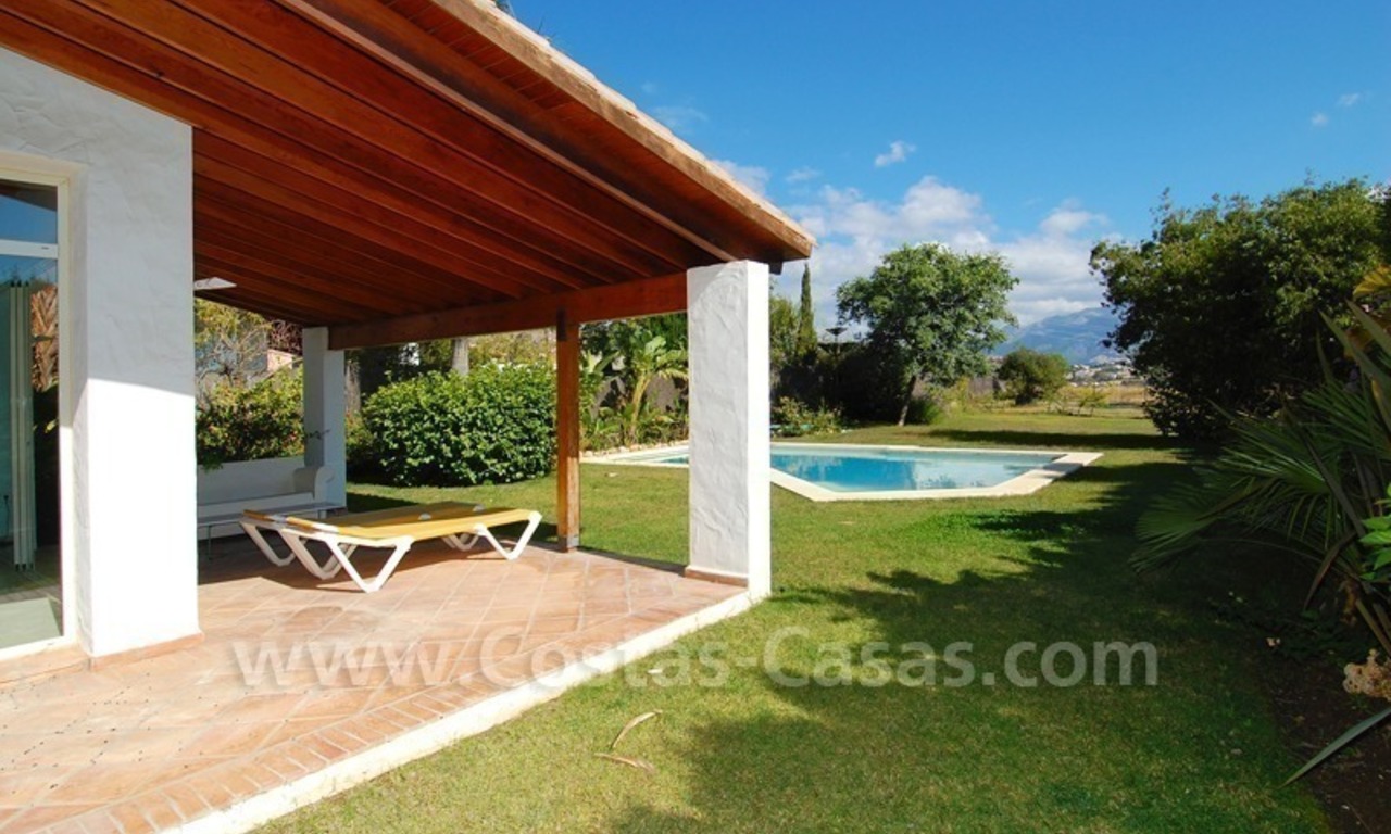 Bargain detached villa for sale in golf area of Marbella – Benahavis 4