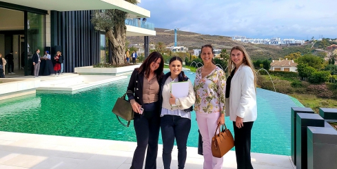 Open House of an exclusive villa in Los Flamingos Golf