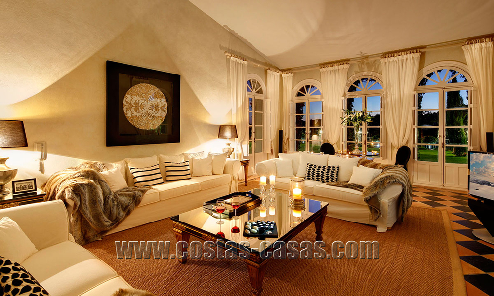 Classical chateau styled mansion villa for sale in Nueva Andalucía, Marbella 22640