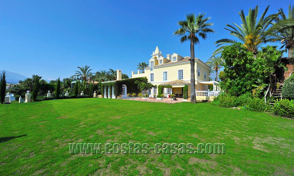 Classical chateau styled mansion villa for sale in Nueva Andalucía, Marbella 22659