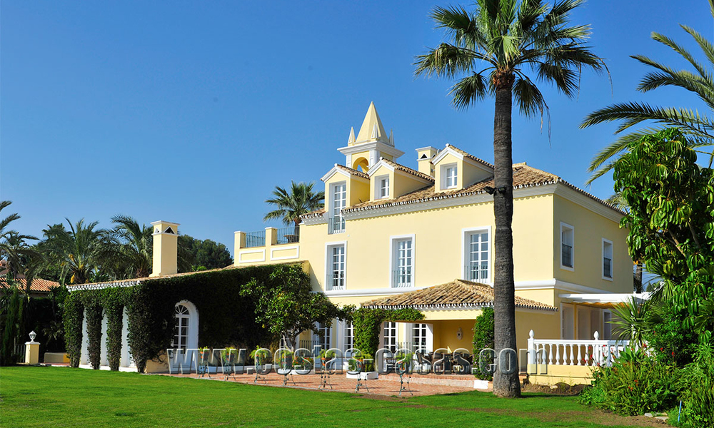 Classical chateau styled mansion villa for sale in Nueva Andalucía, Marbella 22660