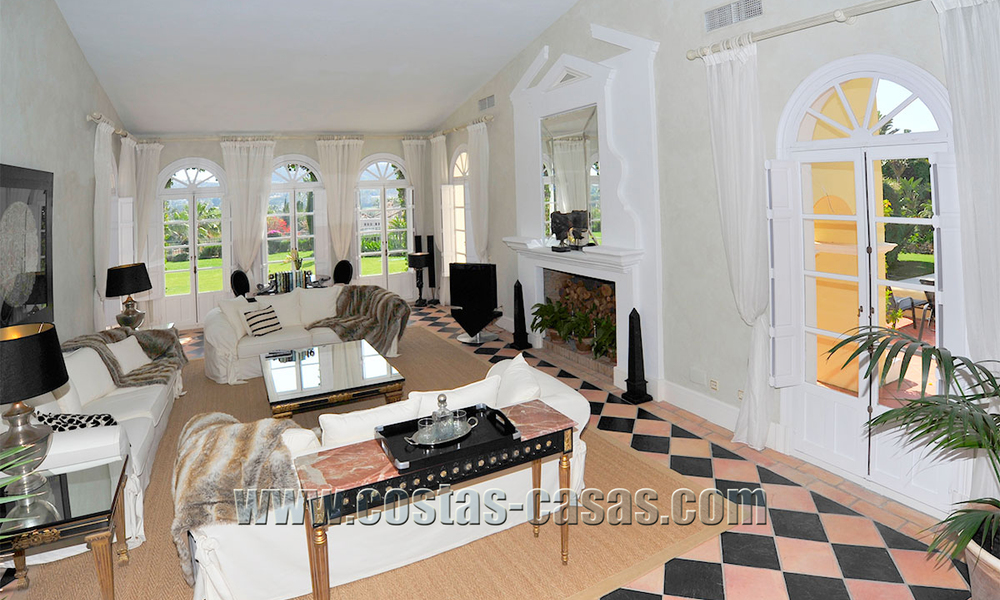 Classical chateau styled mansion villa for sale in Nueva Andalucía, Marbella 22673