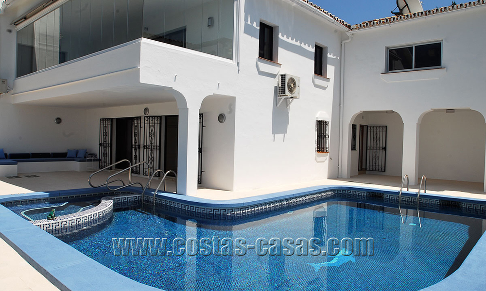 Renovated Andalusian villa for sale in Benahavis - Marbella with sea views 28728