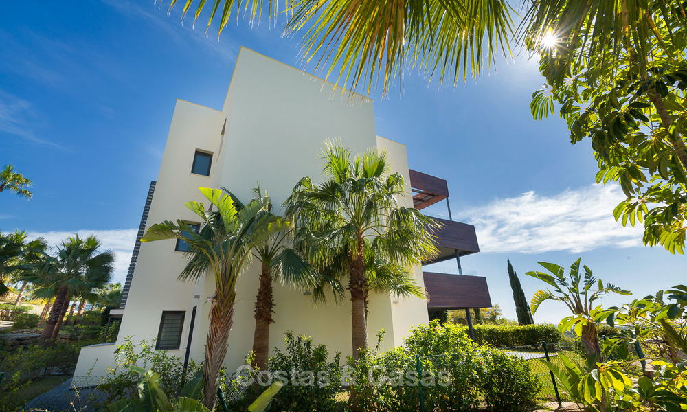Modern Apartments for sale at 5-Star Golf Resort, New Golden Mile, Marbella - Benahavís 17888
