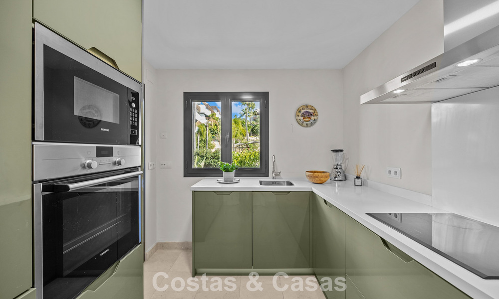 Modern Apartments for sale at 5-Star Golf Resort, New Golden Mile, Marbella - Benahavís 805593