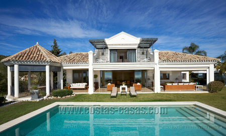 For Sale Exclusive villa in a gated and secure chique part of Marbella - Benahavís with sea views 30355