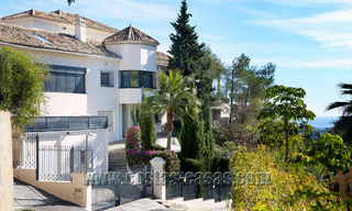 For Sale Exclusive villa in a gated and secure chique part of Marbella - Benahavís with sea views 30357 