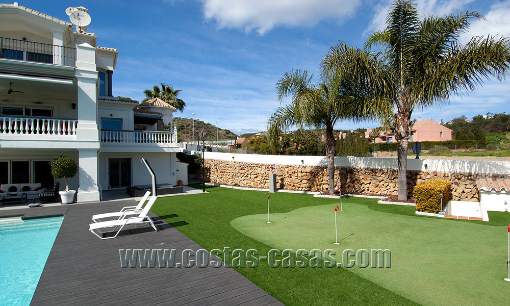 Spacious, Fully Renovated, Modern Villa For Sale in Nueva Andalucía, Marbella 30144