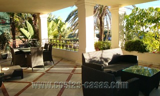 Opportunity! Urgent sale! Exclusive First-Line beach apartment for sale in Marbella 8426 