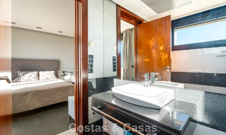 Move in ready! Modern villa for sale with stunning open sea views just east of Marbella centre 787811 