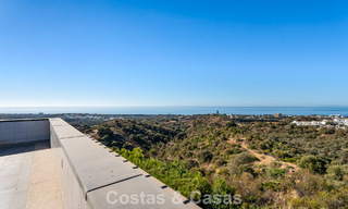 Move in ready! Modern villa for sale with stunning open sea views just east of Marbella centre 787842 