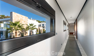 Move in ready! Modern villa for sale with stunning open sea views just east of Marbella centre 787843 