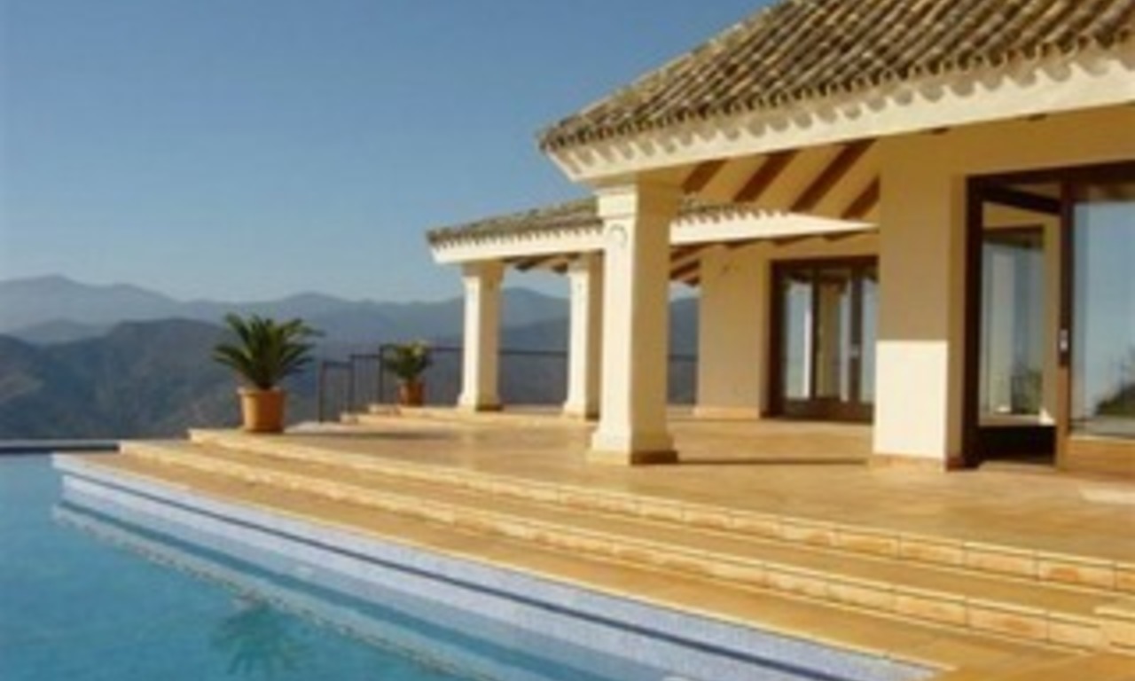 Exclusive villa for sale - Gated resort - Marbella / Benahavis 4
