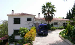 Villa property for sale at walking distance of the village Mijas Pueblo, Costa del Sol 8