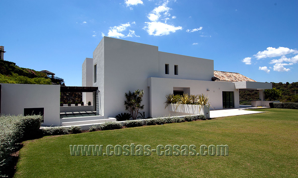For Sale: Front Line Golf Modern Luxury Villa in Benahavís - Marbella 29692