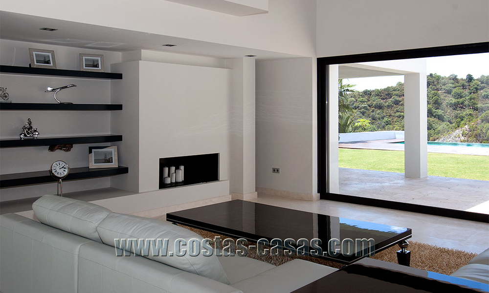 For Sale: Front Line Golf Modern Luxury Villa in Benahavís - Marbella 29705
